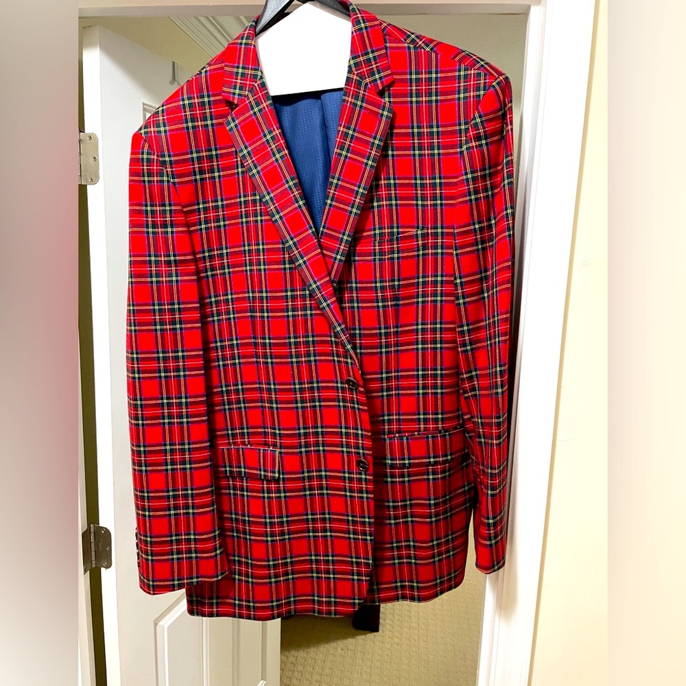 Crown and Ivy Christmas tartan plaid sport coat.